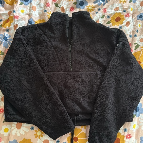 ALO Yoga Micro Sherpa Fleece Half Zip Sweatshirt Cozy Cabin Sz Sm Black EUC - Picture 5 of 8
